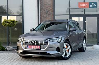 Audi e-tron  2020