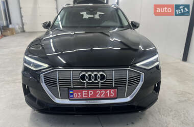 Audi e-tron  2020
