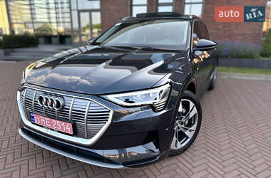 Audi e-tron  2019
