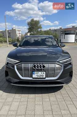 Audi e-tron  2019