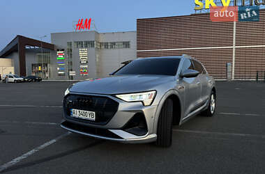 Audi e-tron  2019