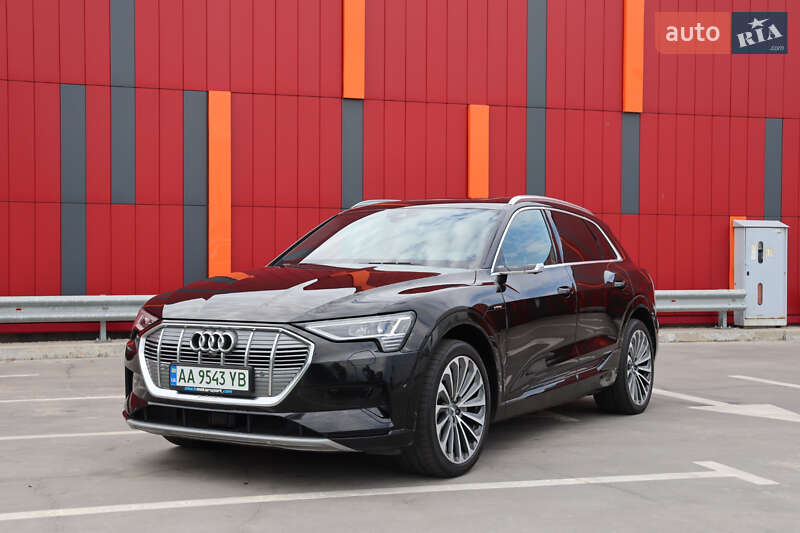 Audi e-tron