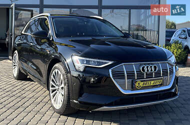 Audi e-tron  2019