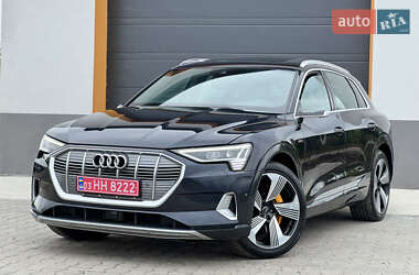 Audi e-tron  2019