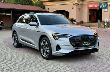 Позашляховик / Кросовер Audi e-tron 2022 в Мукачевому