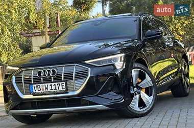 Audi e-tron  2020