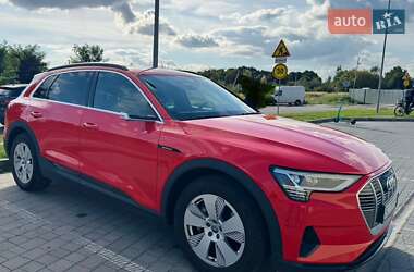 Audi e-tron  2020