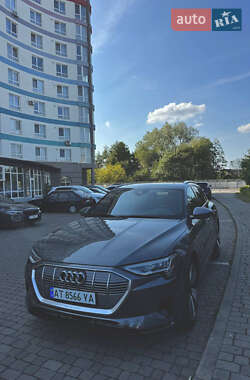 Audi e-tron  2019