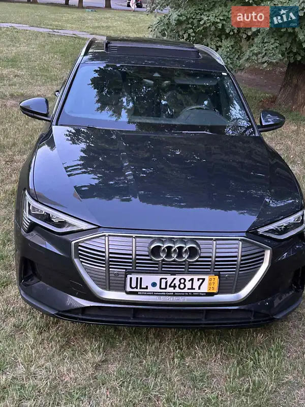 Audi e-tron 2020