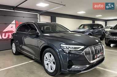 Audi e-tron  2020
