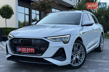 Audi e-tron  2020
