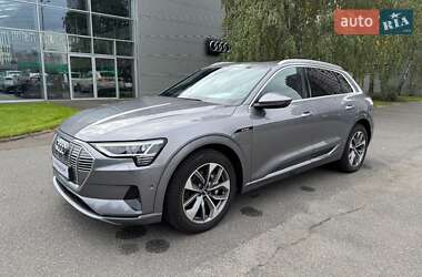 Audi e-tron  2020