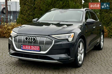 Audi e-tron  2019