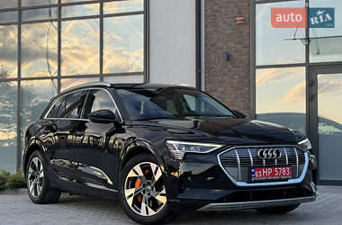Audi e-tron  2020
