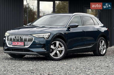 Audi e-tron  2019