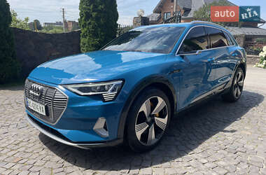 Audi e-tron 2019