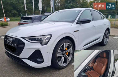 Audi e-tron  2020