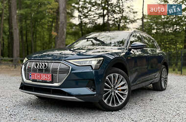 Audi e-tron  2019