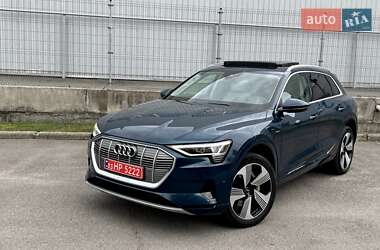 Audi e-tron  2020