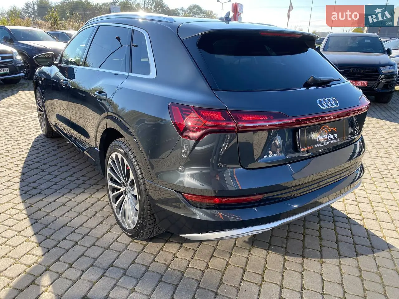 2019 Audi e-tron - мініатюра 5