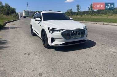 Audi e-tron  2019