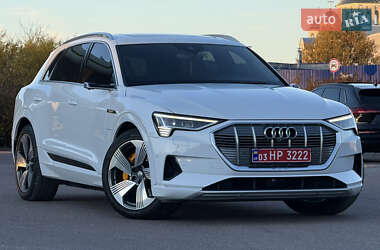 Audi e-tron  2020