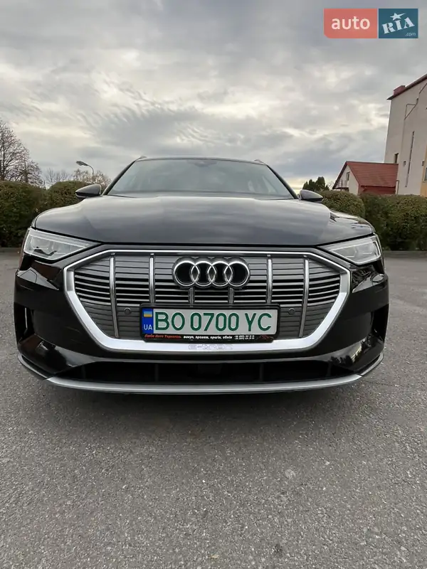 Audi e-tron