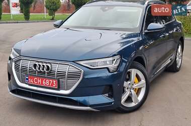 Audi e-tron  2020