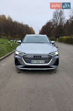 Audi e-tron  2020