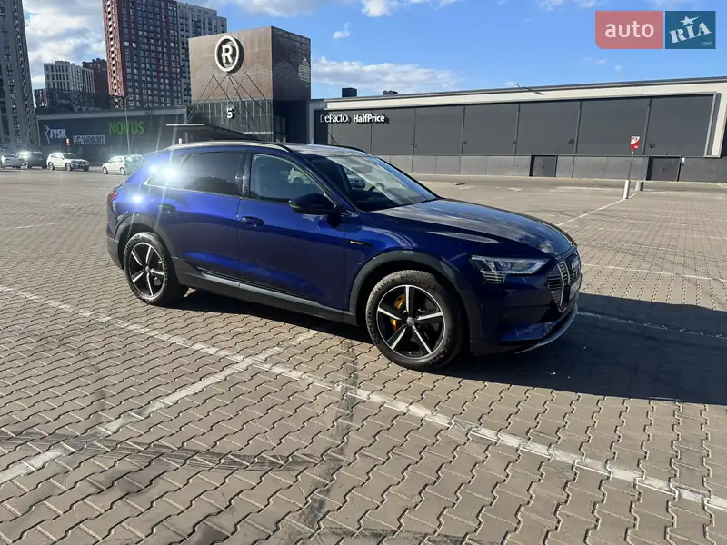 Audi e-tron