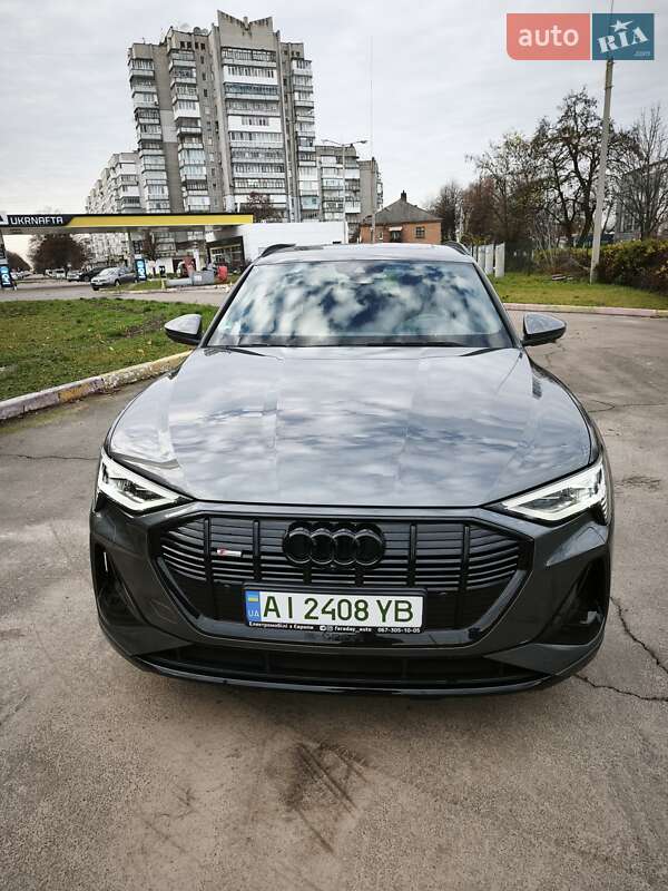 Внедорожник / Кроссовер Audi e-tron 2022 в Житомире
