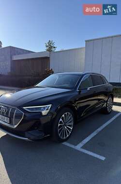 Audi e-tron 2021