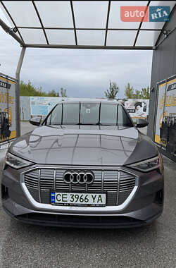 Audi e-tron  2020