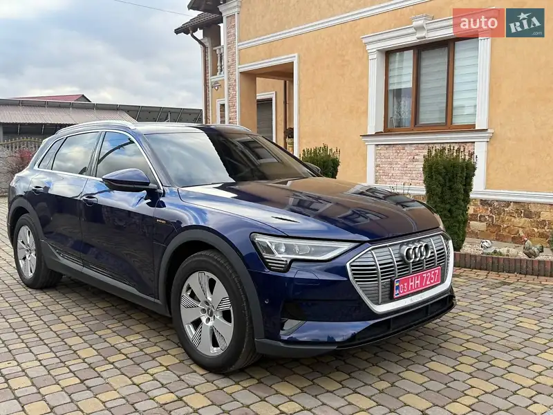 Audi e-tron