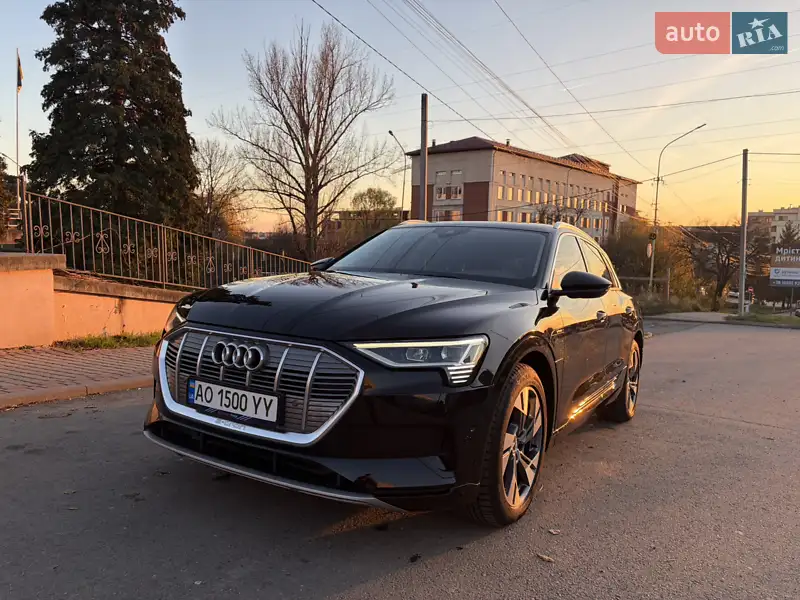 Audi e-tron