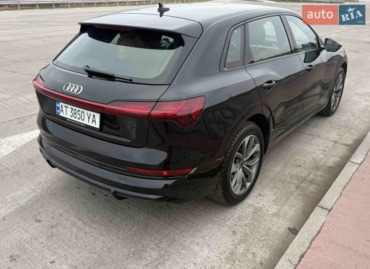 2021 Audi e-tron - мініатюра 4