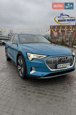 Audi e-tron  2019