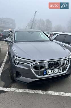 Audi e-tron  2020