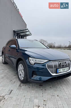 Audi e-tron  2019