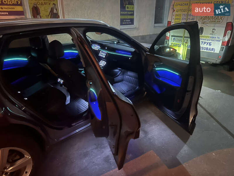 Позашляховик / Кросовер Audi e-tron 2019 в Полтаві фото 16 Позашляховик / Кросовер Audi e-tron 2019 в Полтаві