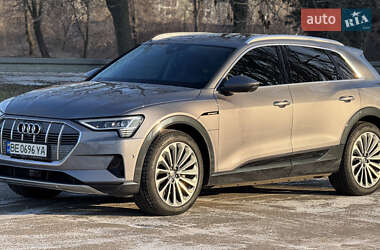 Audi e-tron  2019