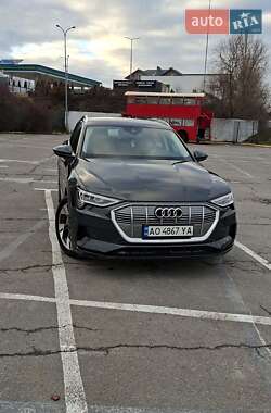 Audi e-tron  2020