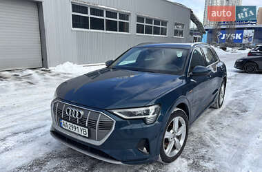 Audi e-tron  2020