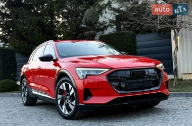 Audi e-tron  2019