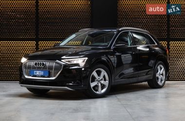 Audi e-tron  2019