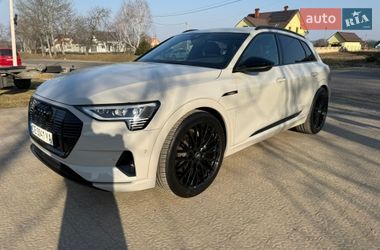 Audi e-tron 2019