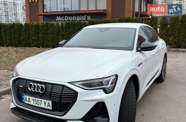 Audi e-tron  2020