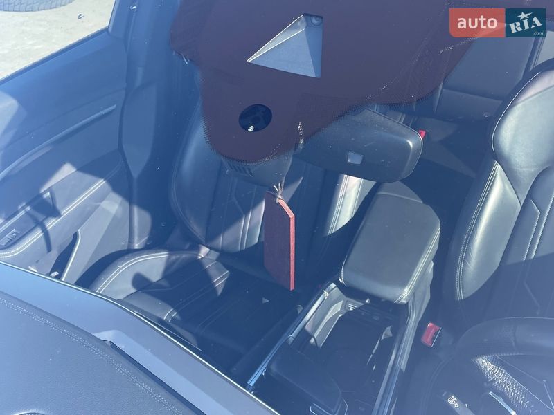 Внедорожник / Кроссовер Audi e-tron 2019 в Луцке