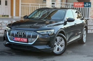Audi e-tron  2020