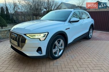 Audi e-tron 2021
